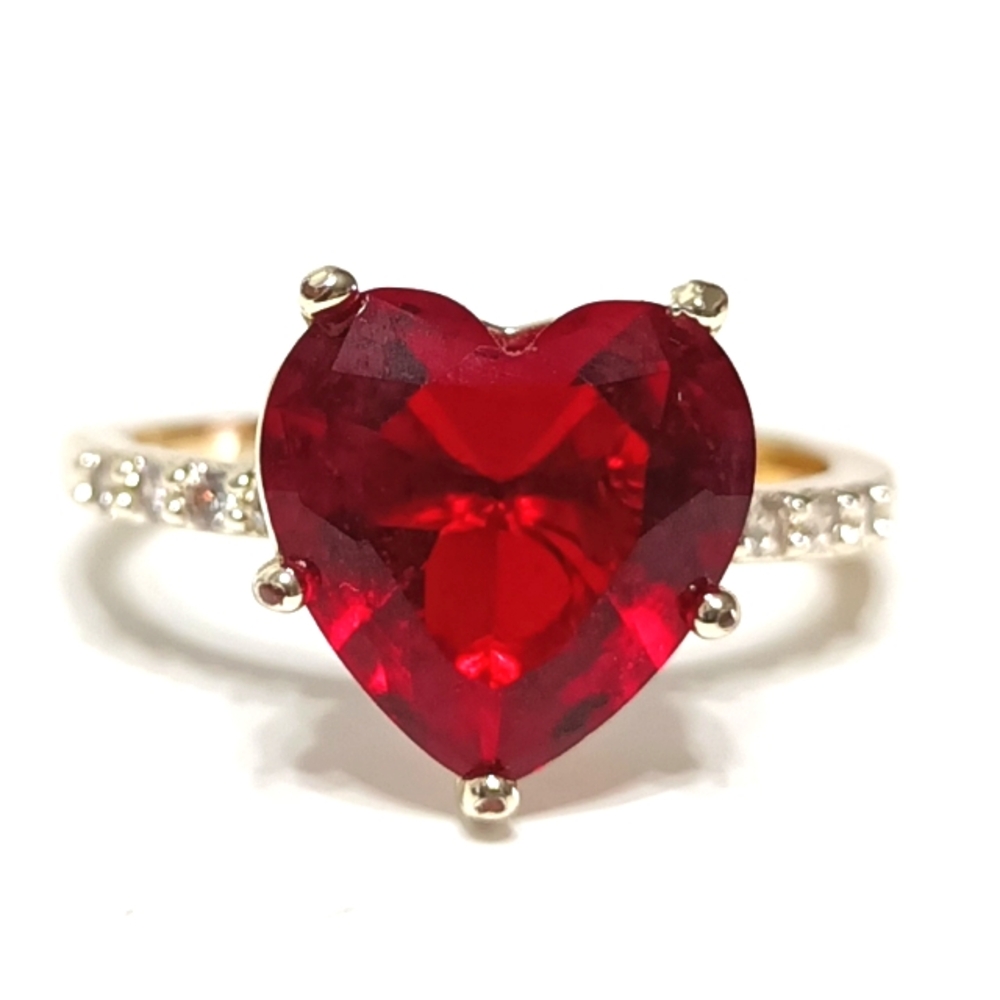 Heart Shaped Red Gemstone Ring Hearts Valentine - Picture 4 of 4